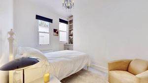 bed 2- click for photo gallery